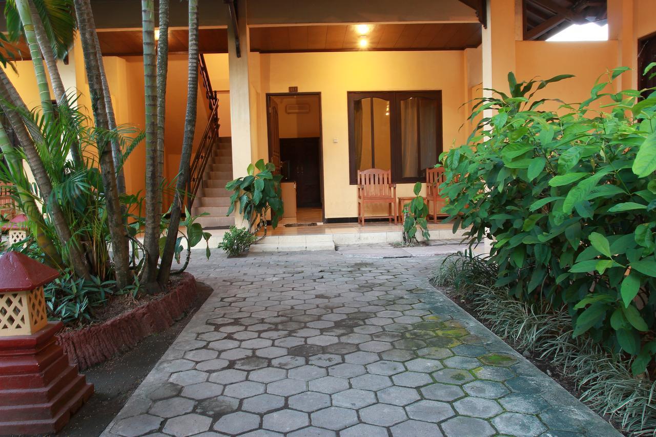 Puri Senggigi Hotel Mangsit Eksteriør bilde