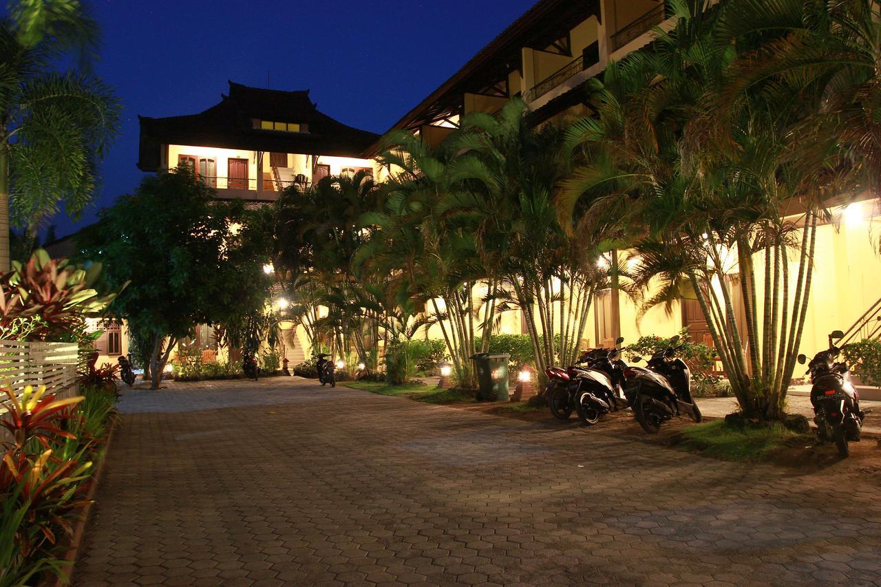 Puri Senggigi Hotel Mangsit Eksteriør bilde
