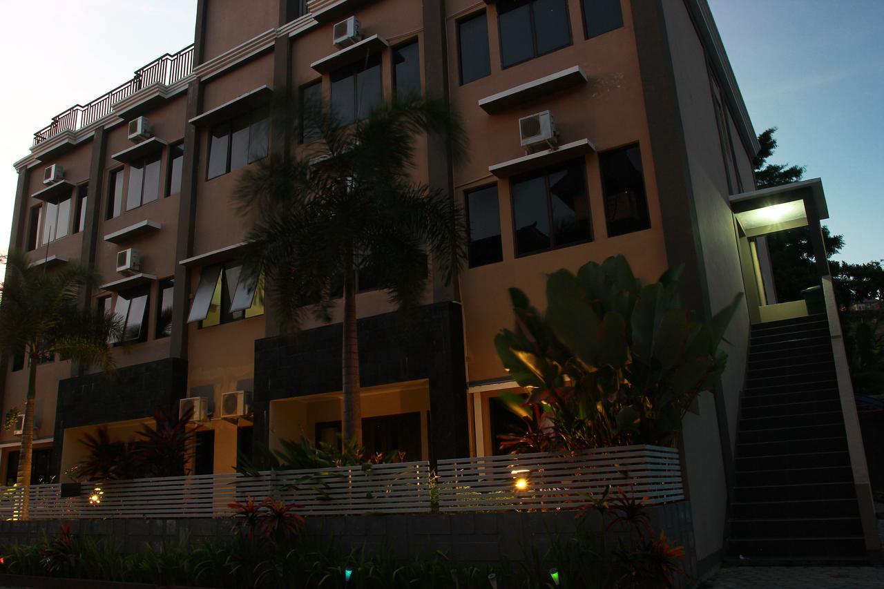 Puri Senggigi Hotel Mangsit Eksteriør bilde
