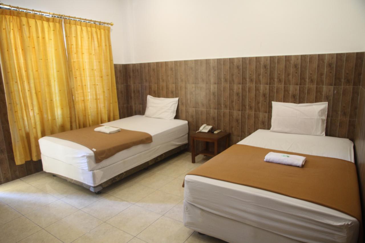 Puri Senggigi Hotel Mangsit Eksteriør bilde