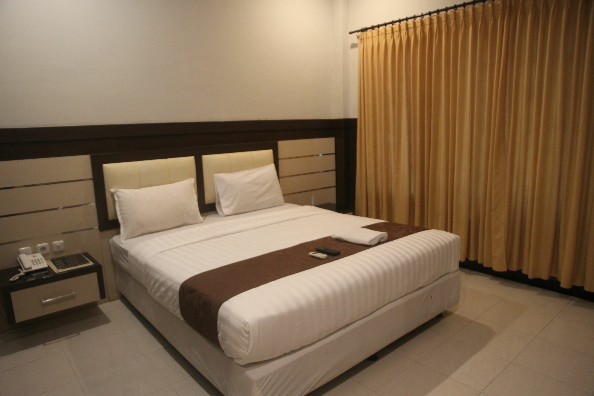 Puri Senggigi Hotel Mangsit Eksteriør bilde