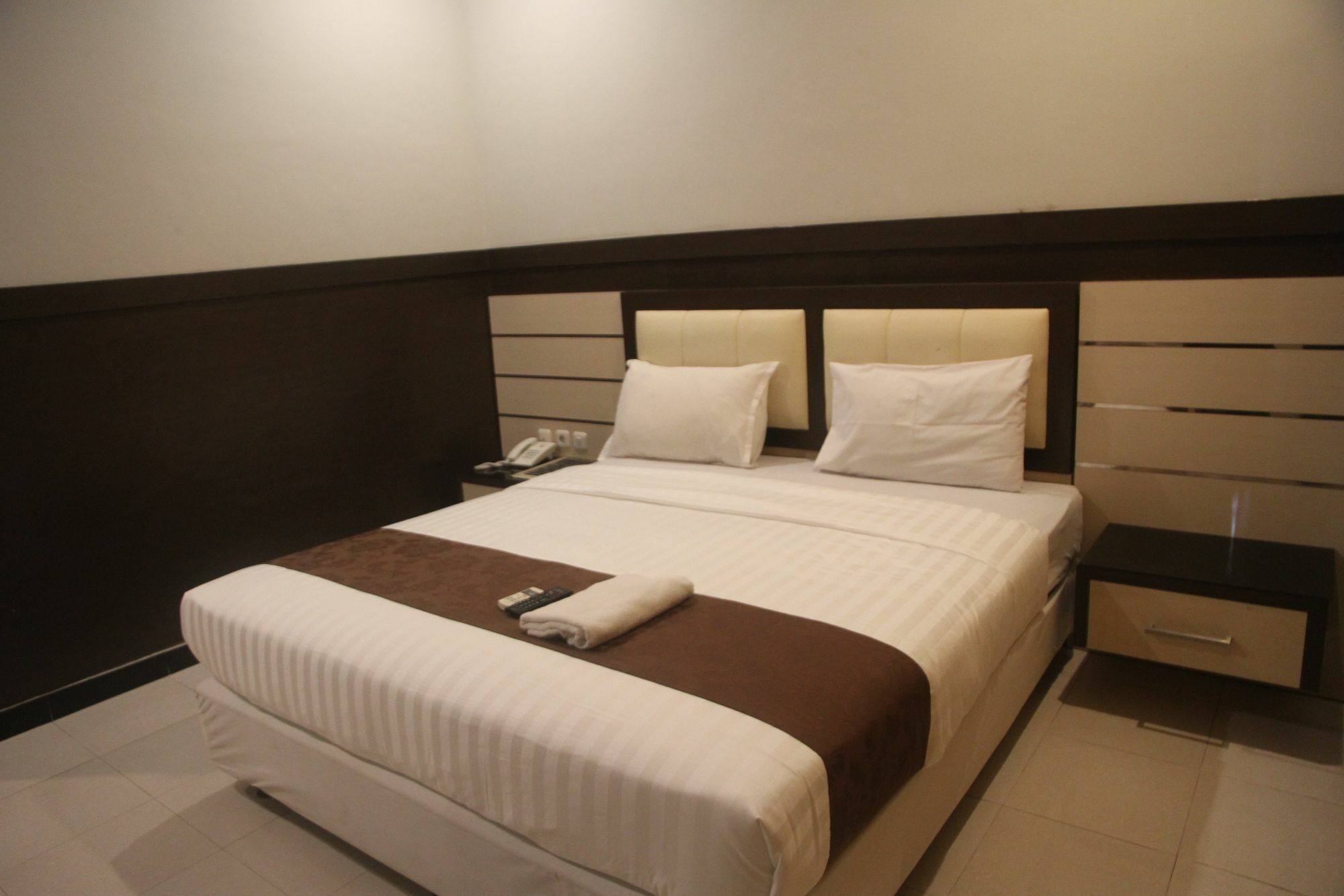 Puri Senggigi Hotel Mangsit Eksteriør bilde