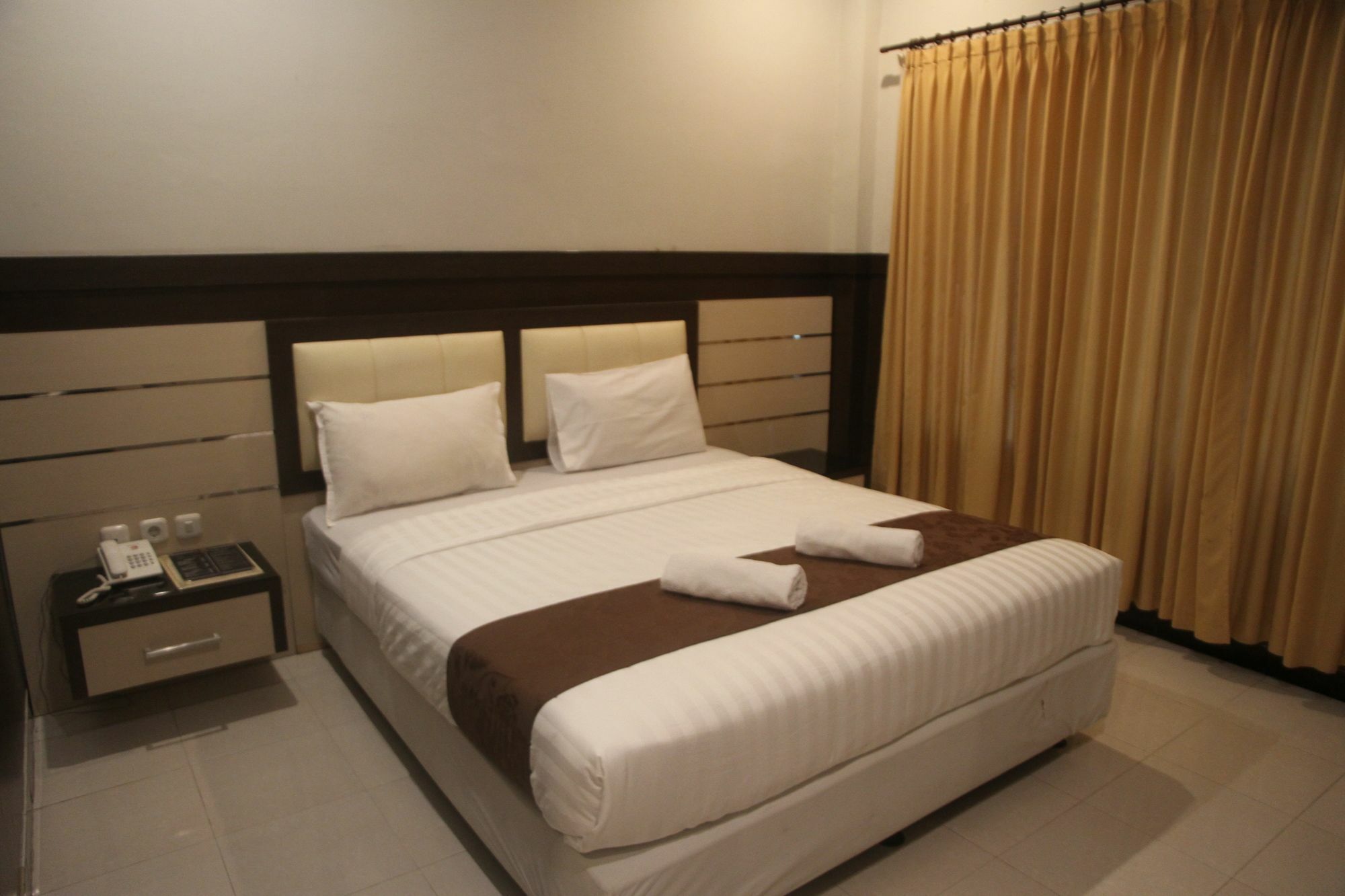 Puri Senggigi Hotel Mangsit Eksteriør bilde